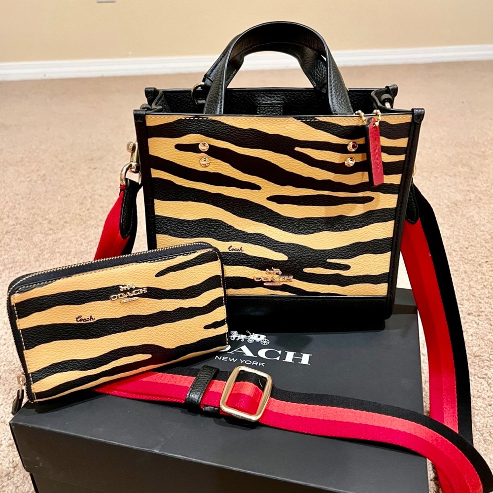 Tiger collection of Coach